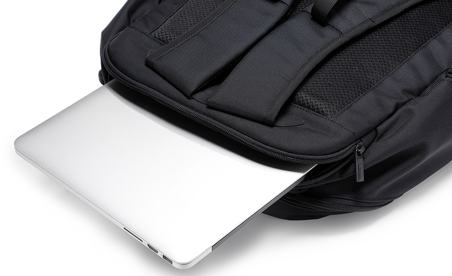 BACKPACK PRO STORAGE XL BLACK | PRO | PRODUCTS | MONOLITH