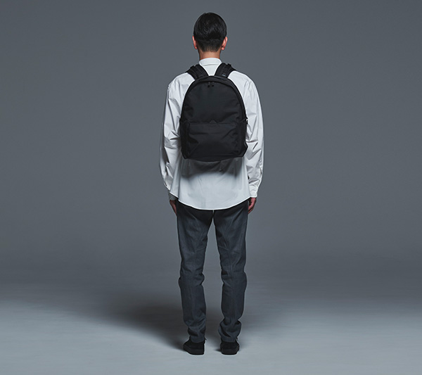 BACKPACK PRO SOLID M BLACK