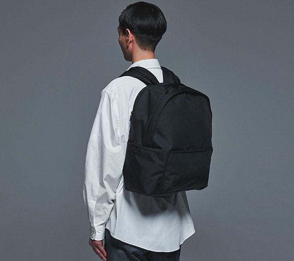 BACKPACK PRO SOLID M BLACK | PRO | PRODUCTS | MONOLITH OFFICAL