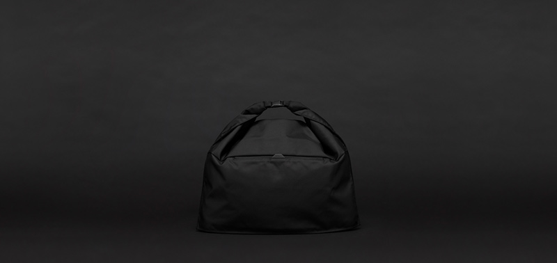 STUFF SACK STANDARD L BLACK