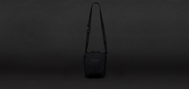SHOULDER STANDARD SSS BLACK