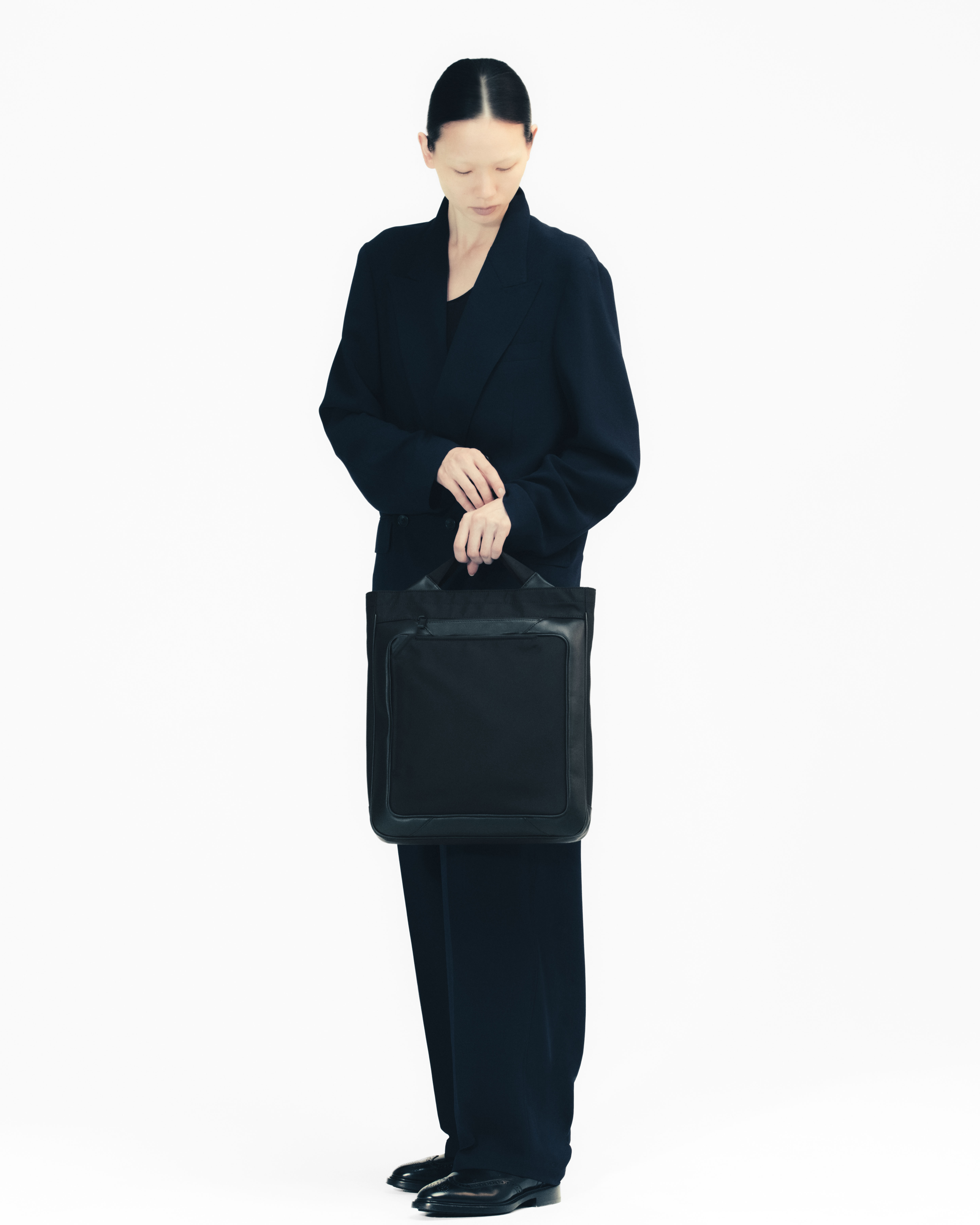 TOTE OFFICE M BLACK | OFFICE | PRODUCTS | MONOLITH OFFICIAL ONLINE