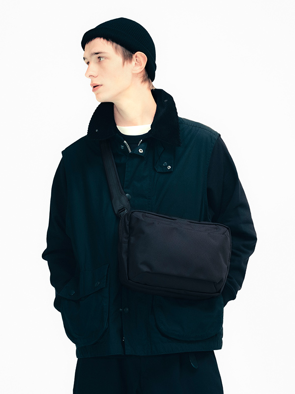 SHOULDER PRO S BLACK | PRO | PRODUCTS | MONOLITH OFFICIAL ONLINE