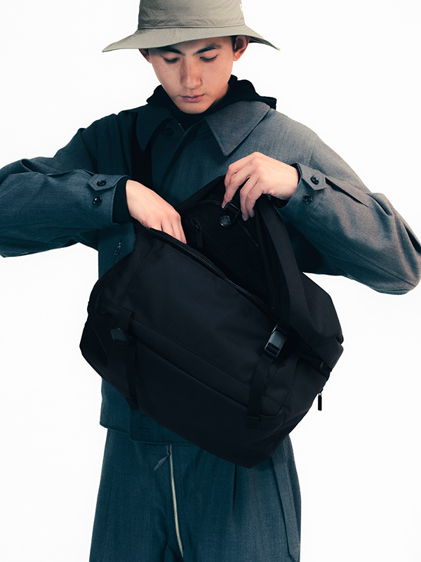 SHOULDER PRO FLAP M BLACK | PRO | PRODUCTS | MONOLITH ONLINE STORE