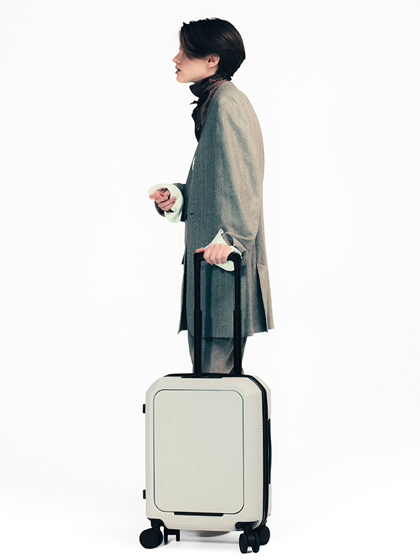 SUITCASE PRO OCTA 30 GAIA GRAY | PRO | PRODUCTS | MONOLITH OFFICAL