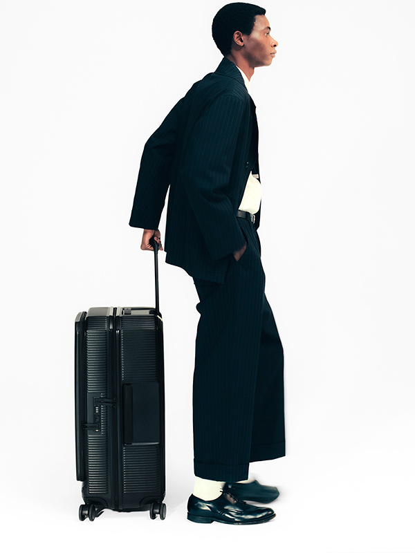 ブラックボックス SUITCASE PRO OCTA 90 GAIA BLACK | PRO | PRODUCTS | MONOLITH